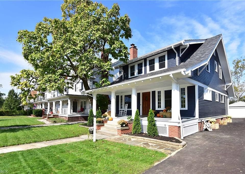 1st image of 14616 Clifton Blvd