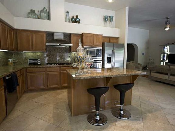 5th image of 3886 Chase Glen Cir