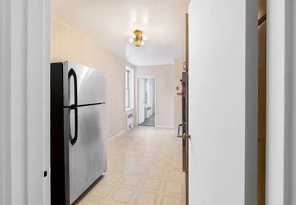 5th image of 23-25 Bell Blvd #6-G