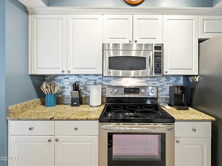 2055 S Atlantic Ave #703 — Photo 8