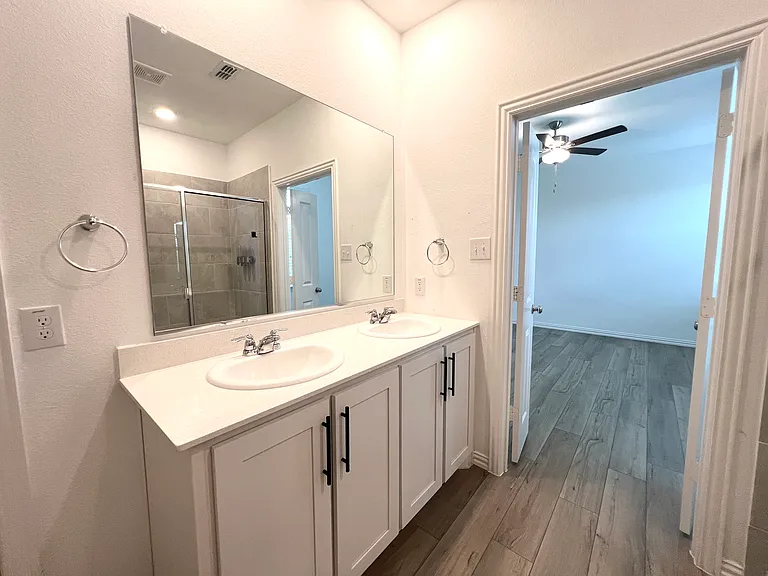 1201 Ipkiss Ave — Photo 11