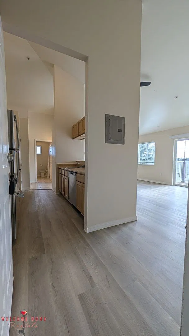 310 Martin — Photo 2