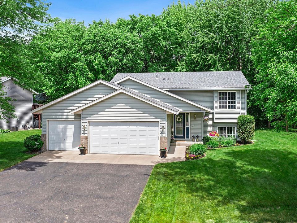 1st image of 735 Marigold Dr