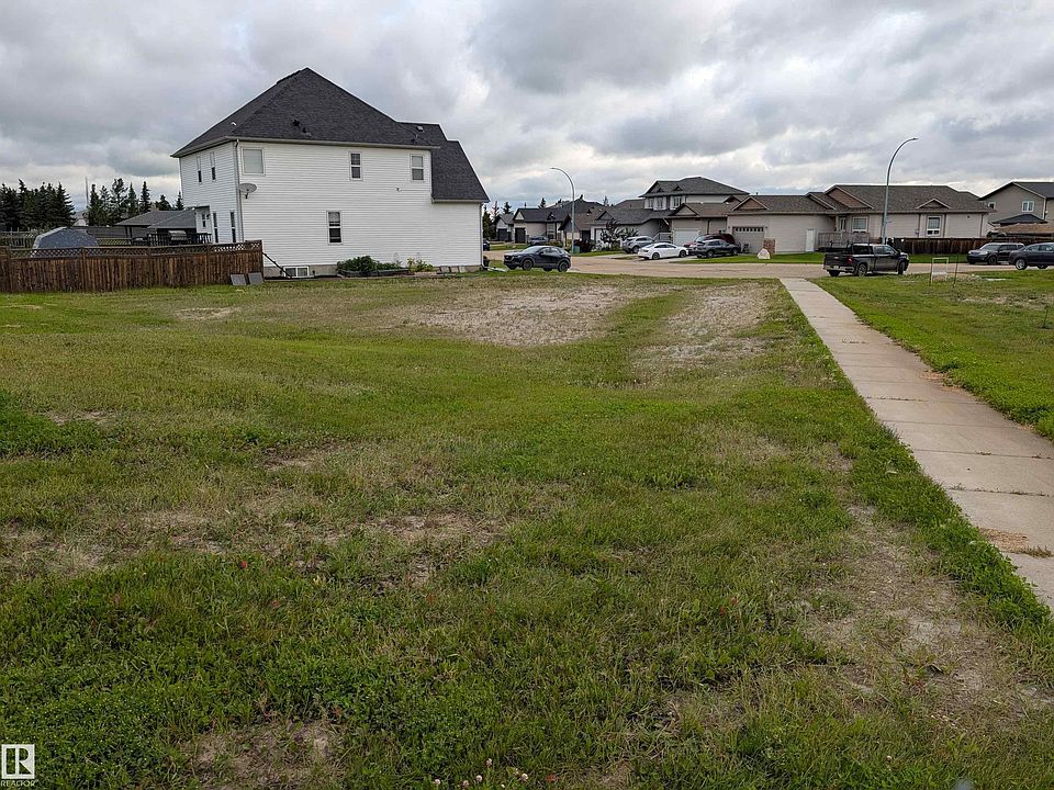 2nd image of 31 Beaverhill View Cres