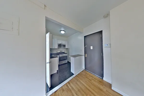 Rented by AD Real Estate Investors | media 14