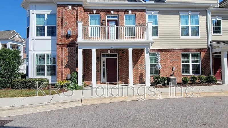 The Cottages at Brier Creek — Photo 3