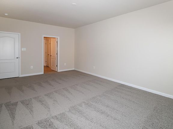 The Maddox Owner s Suite