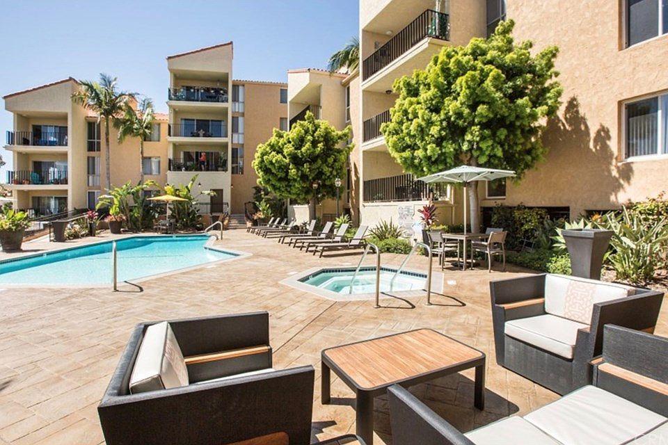 2nd image of 6568 Beachview Dr APT 307