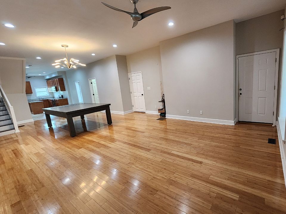 1st image of 4167B Washington Blvd