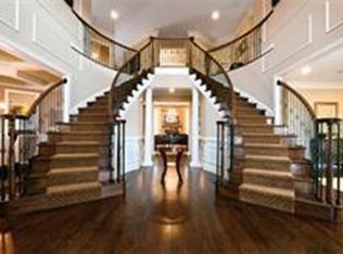 16 Pine Tree Dr, Methuen, MA 01844