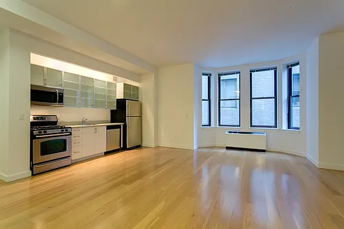 37 Wall St #11D Photo 1