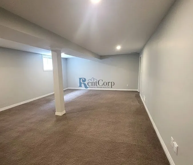 92 Thomas St #1 — Photo 16