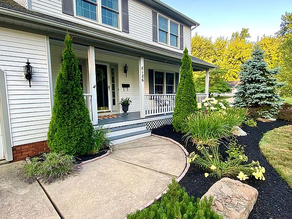 4th image of 8126 Yorkshire Dr