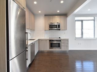 3040 21st St APT 508, Astoria, NY 11102