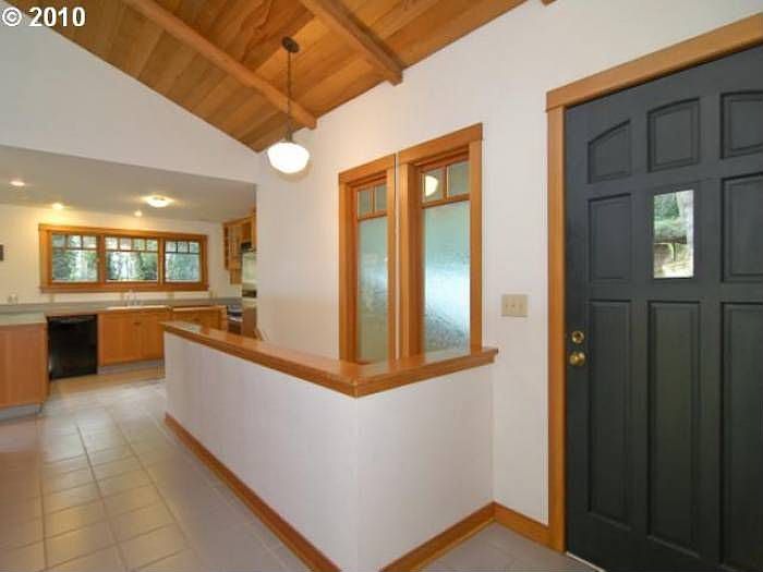 Lovely Entry