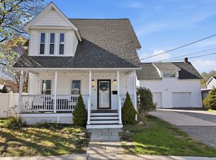 31 Green St, Hudson, MA 01749