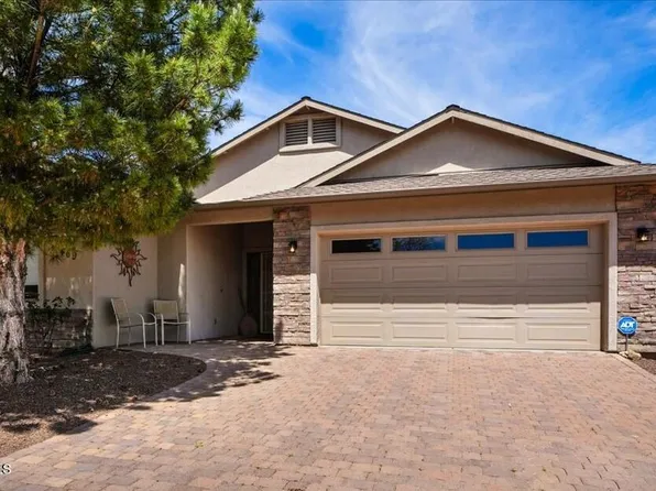 469 N La Paz St, Dewey, AZ 86327