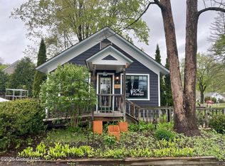 2 Karls Corner Dr, Bolton Landing, NY 12814