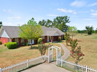 180 County Rd NE #2150, Mount Vernon, TX 75457