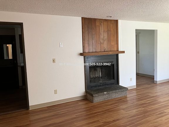 2nd image of 11405 E 29th Ave