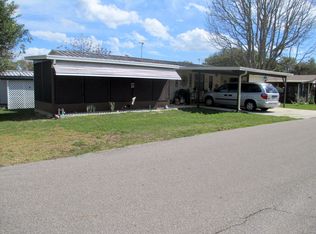 8 Sunrise Ln, Fruitland Park, FL 34731