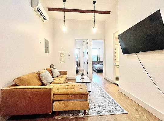 Rented by Doorway NYC, LLC | media 1