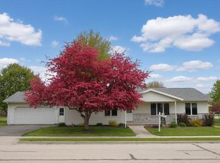 109 Filby St, Oakfield, WI 53065