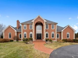 235 Old Littleton Rd, Harvard, MA 01451
