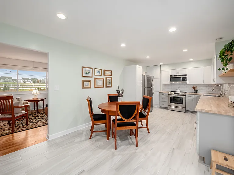 6875 Central College Rd — Photo 9