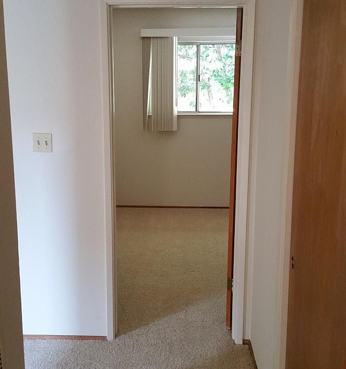 1st image of 857 Gallatin Dr APT 2