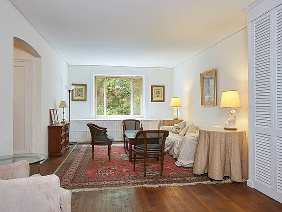 4th image of 520 E 90th St APT 3B