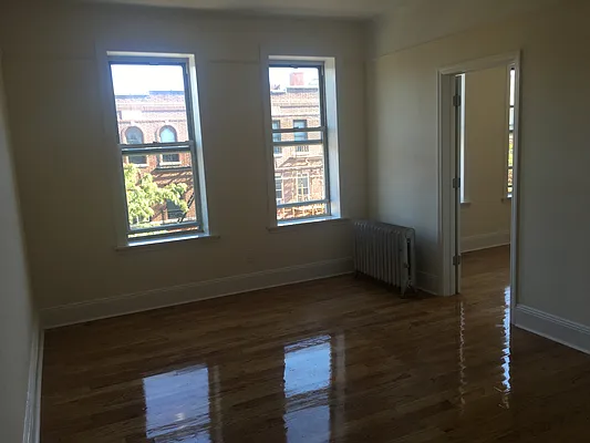 Rented by Sterling Realty Solution Inc | media 4