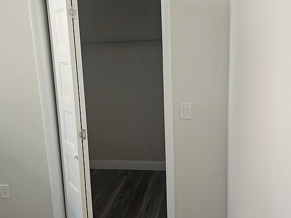 3rd image of 80 3rd Ave Unit 2R