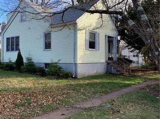 164 Montowese Ave, North Haven, CT 06473