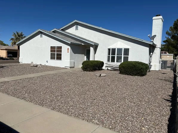 2223 Evening Star Ave, Las Cruces, NM 88011