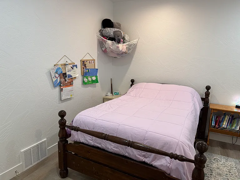 502 Pheasant Ln — Photo 25