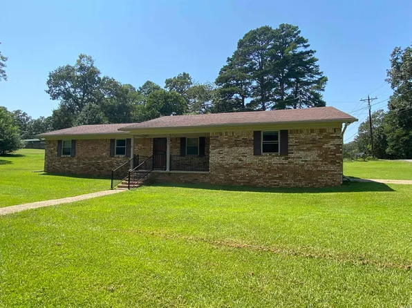 6905 Quail Run Dr, Benton, AR 72019