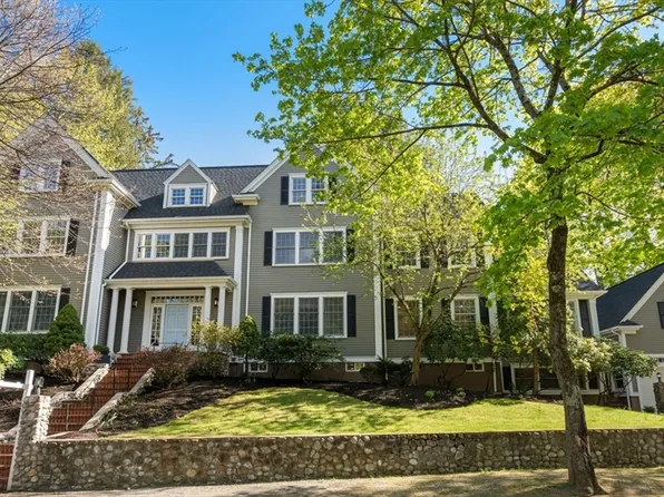 110 Avalon Rd, Newton, MA 02468