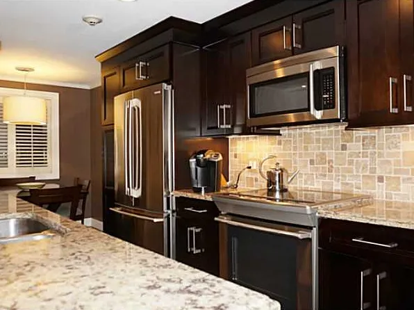 4162 Post Rd APT 12, East Greenwich, RI 02818