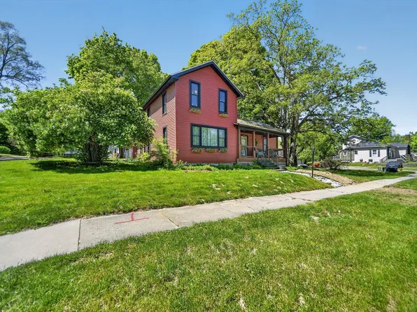 632 Hill St, Portland, MI 48875