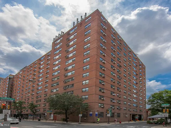 118 S 21st St APT 1308, Philadelphia, PA 19103