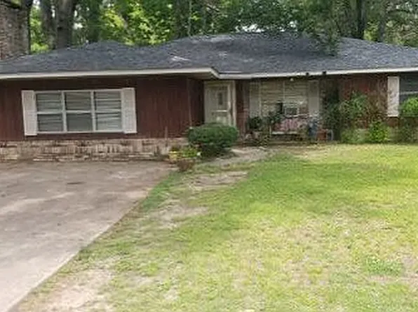 209 S May Dr, Dumas, AR 71639