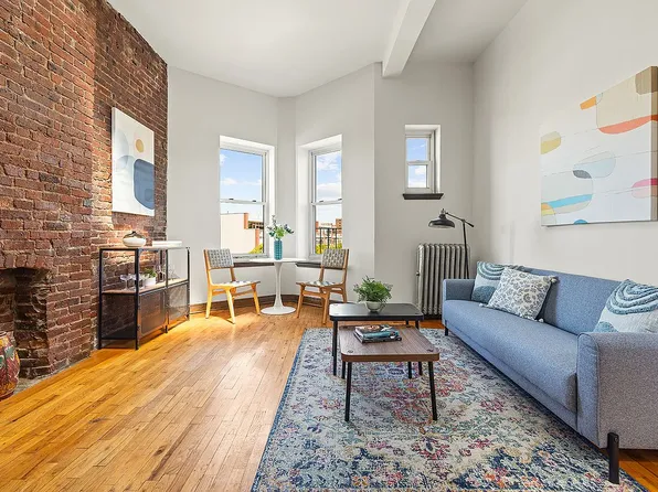786 Washington Ave APT 4FR, Brooklyn, NY 11238