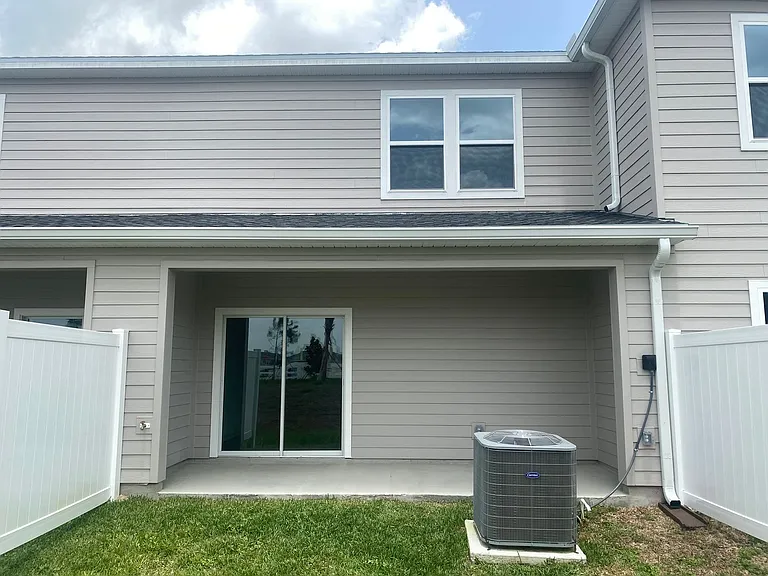 4863 SW 81st Loop — Photo 3