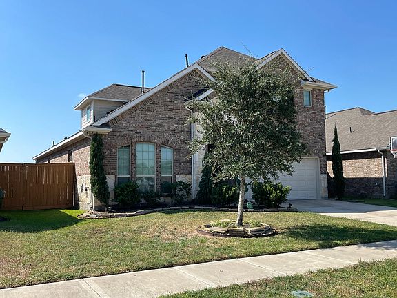 3rd image of 1702 Diamond Mountain Dr