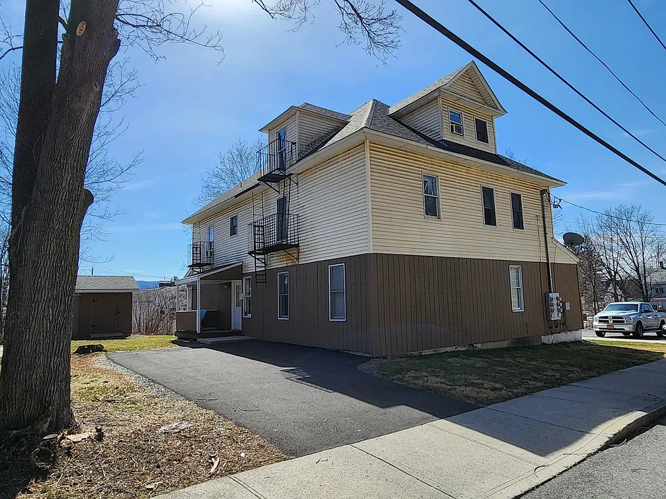 7 Hudson St #6