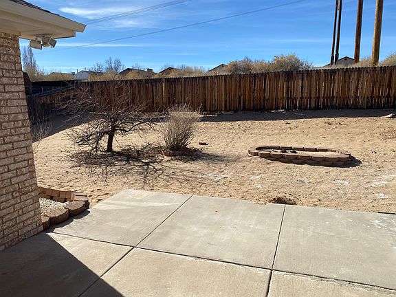 3rd image of 3605 Loma Pedregosa NW