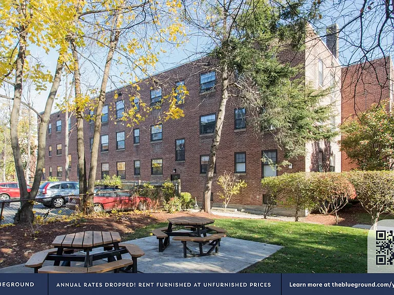 Building's Courtyard