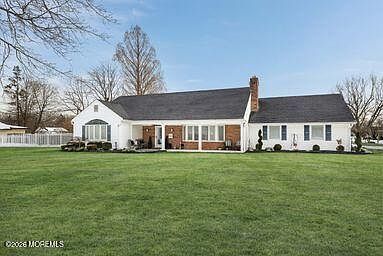 2nd image of 46 Winchester Drive