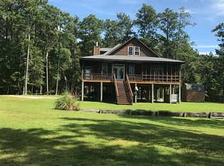 531 Becton Rd, Havelock, NC 28532